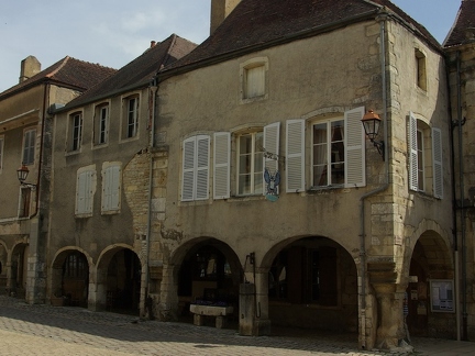 Noyers-sur-Serein