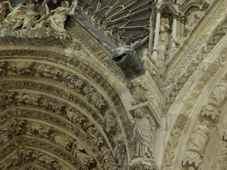 Reims_cathedrale_02.JPG